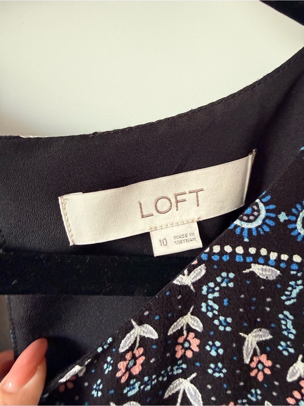 LOFT Navy Blue Patchwork Print Long Sleeve Dress Size 10 - Picture 2 of 5
